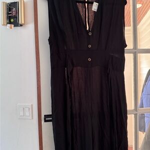 Elegant Black Sleeveless Dress